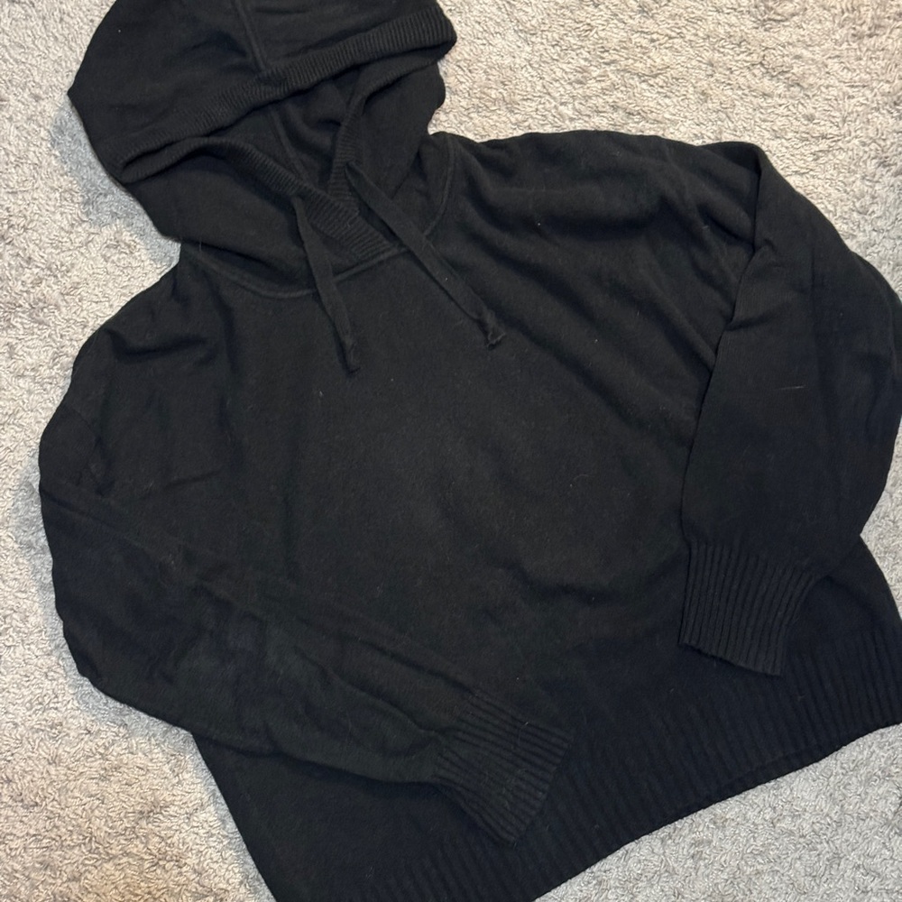 GAP Hooded Sweater